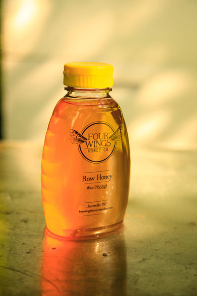 Raw Clover Honey (8oz-16oz Plastic Squeeze Bottle)